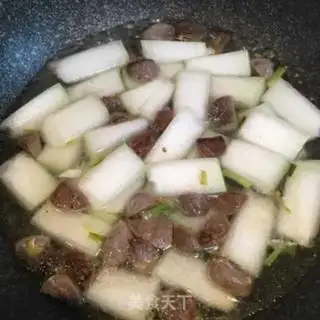 Make Beefballs and melons step 3