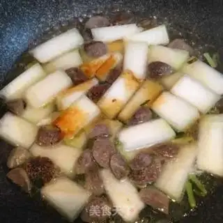 Make Beefballs and melons step 4