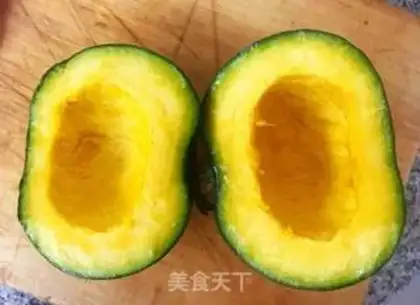 Make Bacon rolls, melons step 1