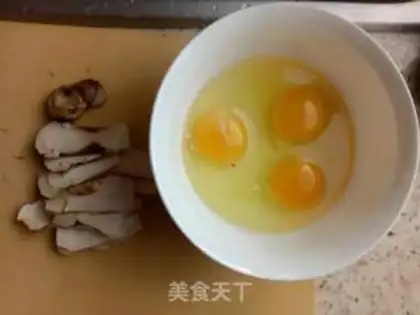 Make Flud eggs step 3