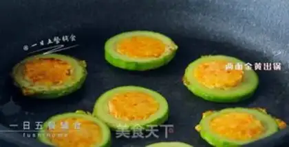 Make Sichuan salmon omelet step 5