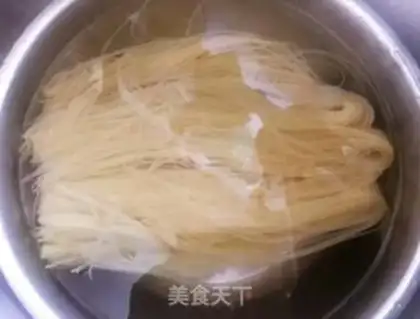 Make Luxury and cold noodles step 8