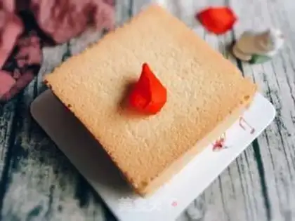 Make Six-inch twilight cake step 15