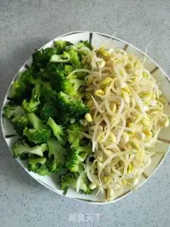 Make The broccoli sprouts step 6