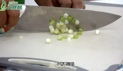 Make Fried eggs step 1