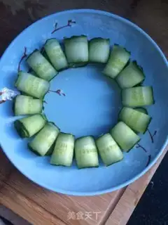 Make Bean cucumber roll step 4