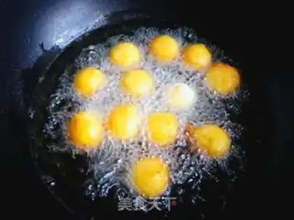 Make Potato rice ball step 7