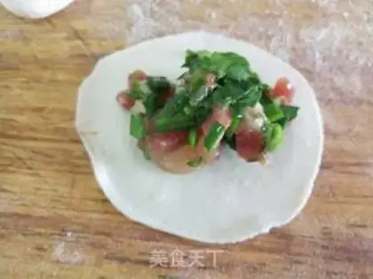 Make Three dumplings of crayfish step 6