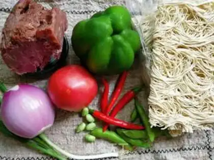 Make Cheese and beef noodles step 0