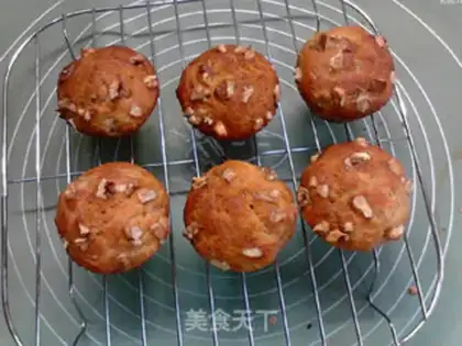 Make walnut banana cake step 10