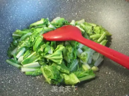 Make Pork egg and cabbage step 2