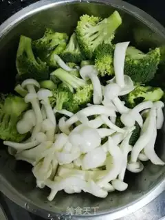 Make Fresh cowball soup step 0
