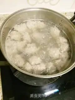 Make Fresh cowball soup step 2