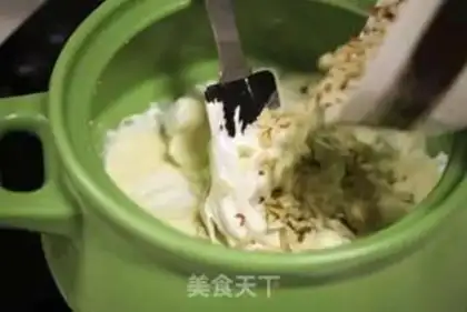 Make Cow Rolling Sugar step 2