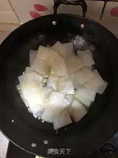 Make Clear the winter melon step 2