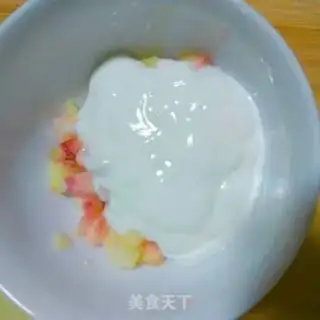 Make Peach walnut yogurt step 3