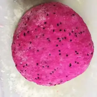 Make Flamingo veggie pot sticker step 1