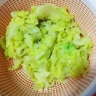 Make Flamingo veggie pot sticker step 5