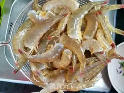 Make Beer spicy shrimp step 1