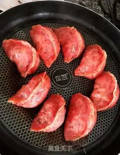 Make Flamingo veggie pot sticker step 10