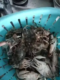 Make Pumpkin potatoes to cover the crabs step 1