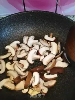 Make Fry mushrooms step 3