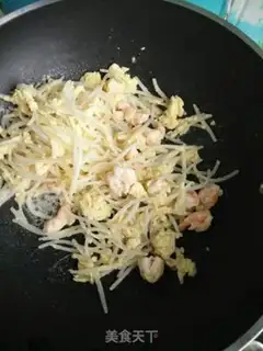 Make Egg shrimp sprouts step 9