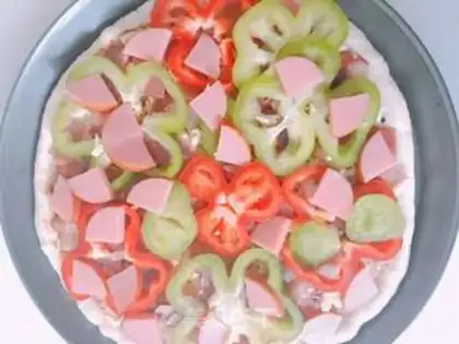 Make Bacon ham pizza step 14