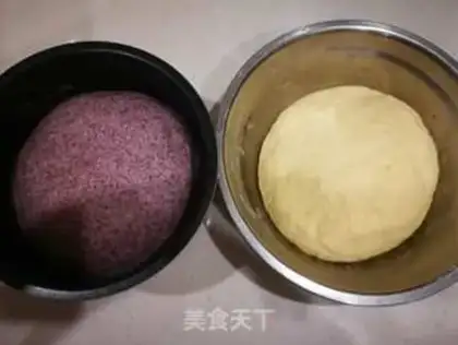 Make The groceries cut the buns step 7
