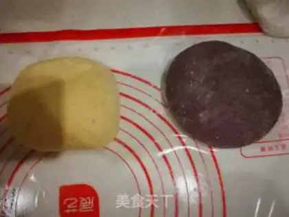 Make The groceries cut the buns step 8