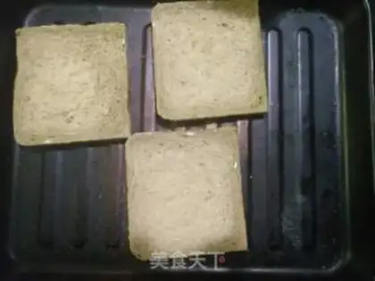 Make Club sandwich step 1