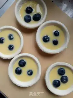 Make Blueberry maggots step 3