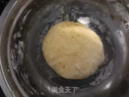 Make Pumpkin roll step 2