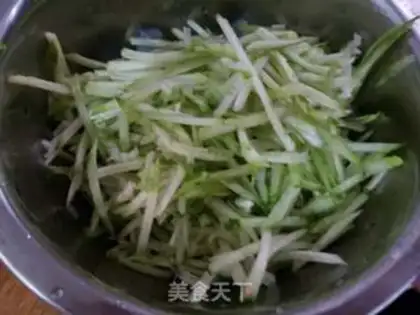 Make cucumber powder step 4