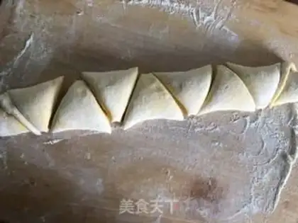 Make Pumpkin roll step 6