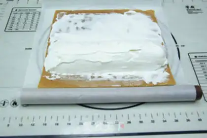 Make Classic cake rolls step 11