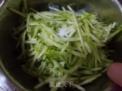 Make cucumber powder step 5
