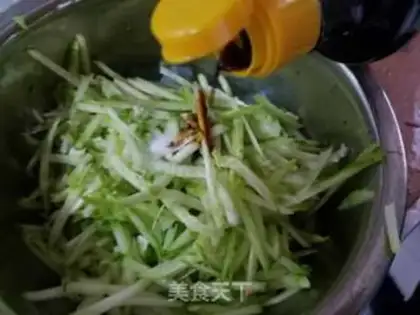 Make cucumber powder step 6