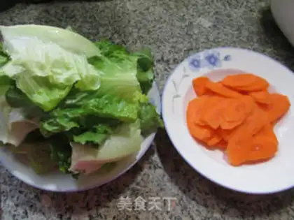 Make Carrot sprouts step 0