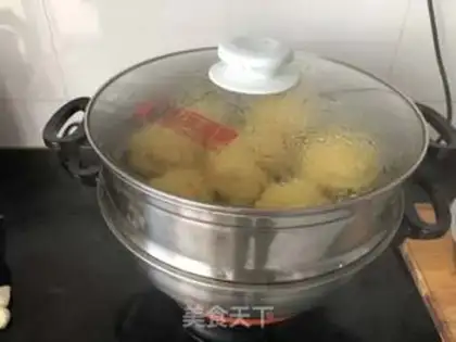 Make Pumpkin roll step 10