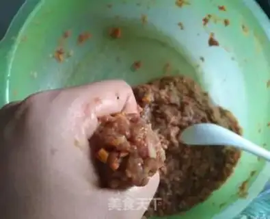 Make Beef carrot balls step 7