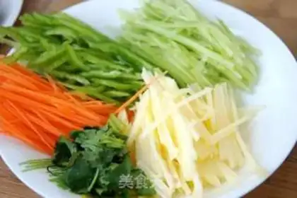 Make Cold noodles step 1