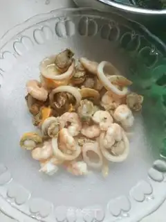 Make Seafood pasta step 5