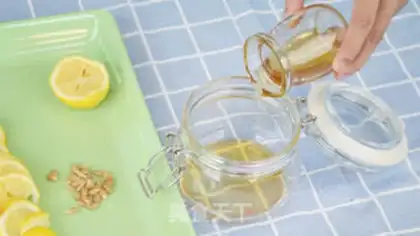 Make Honey lemonade step 2