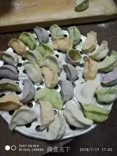 Make Five-colour dumplings step 2