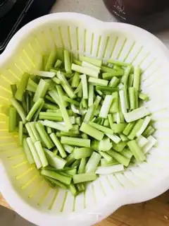 Make Celery veal step 0