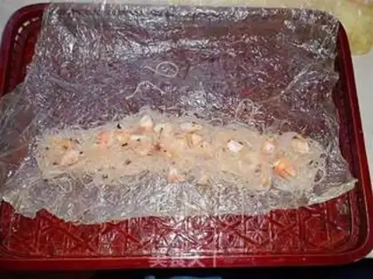 Make Shrimp fan bean purse step 1