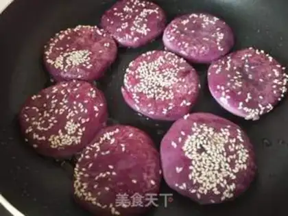 Make Potato sesame cake step 8
