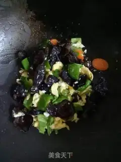 Make Pyramids for eggs step 10