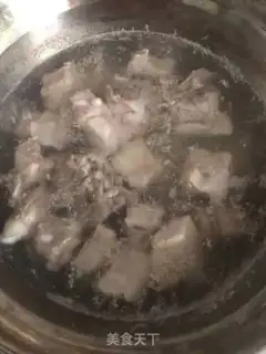 Make Tea, mushroom, bone soup step 1